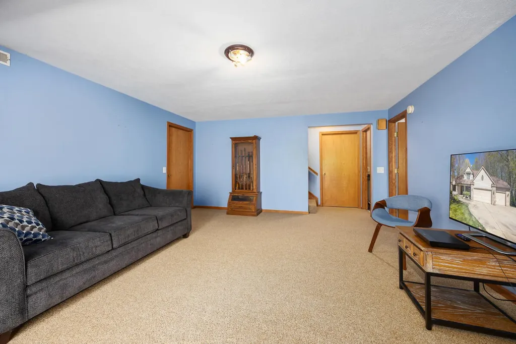 15056 Oakwood Drive Big Rapids Charter Township MI 49307