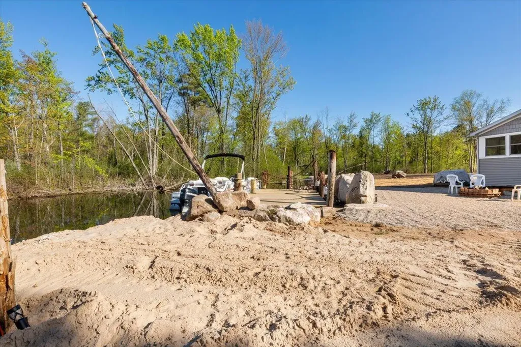 136 Pleasant Drive Belvidere Township MI 48886
