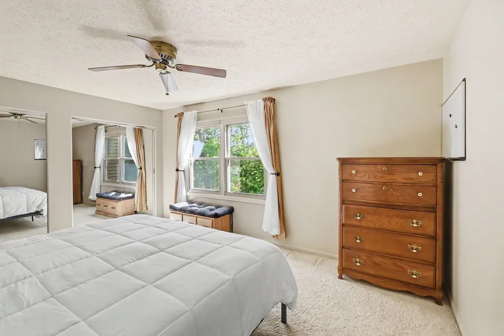 7117 Medallion Drive Delta Charter Township MI 48917