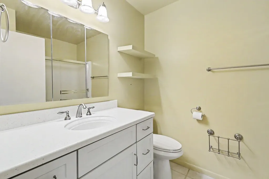 7117 Medallion Drive Delta Charter Township MI 48917