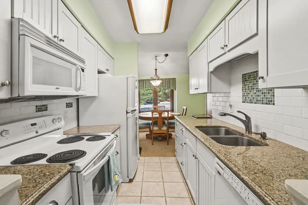 7117 Medallion Drive Delta Charter Township MI 48917