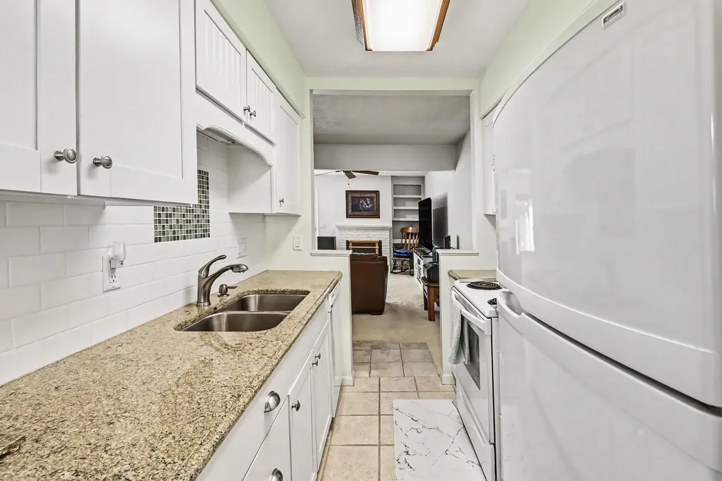 7117 Medallion Drive Delta Charter Township MI 48917