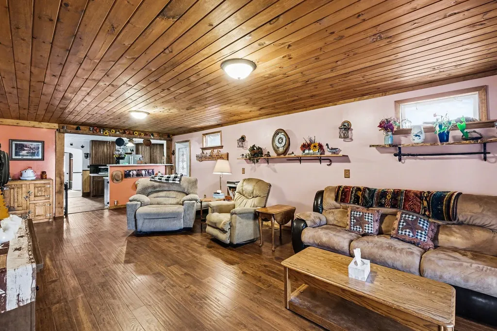 1008 W Grove Street Greenville City MI 48838