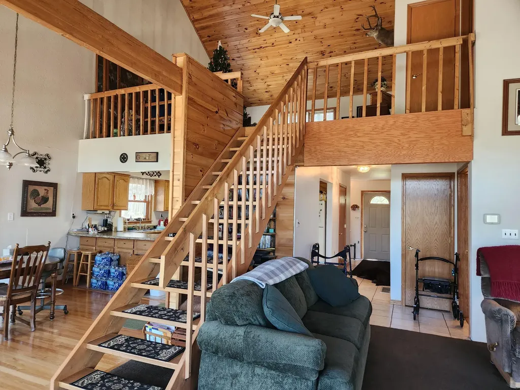 9223 S Trail Of The Lakes Lake Township MI 49304