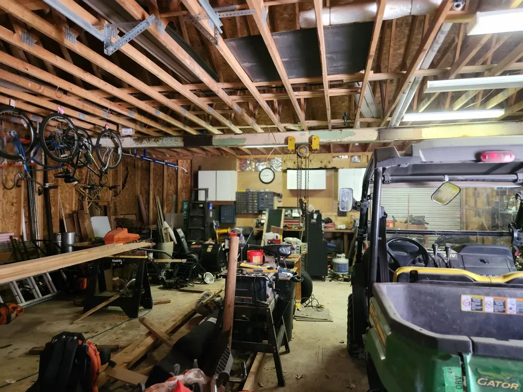 9223 S Trail Of The Lakes Lake Township MI 49304