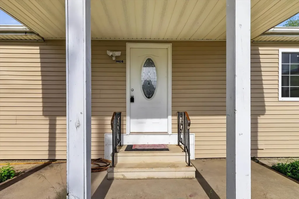 1809 Sunnyside Drive Kalamazoo Charter Township MI 49048