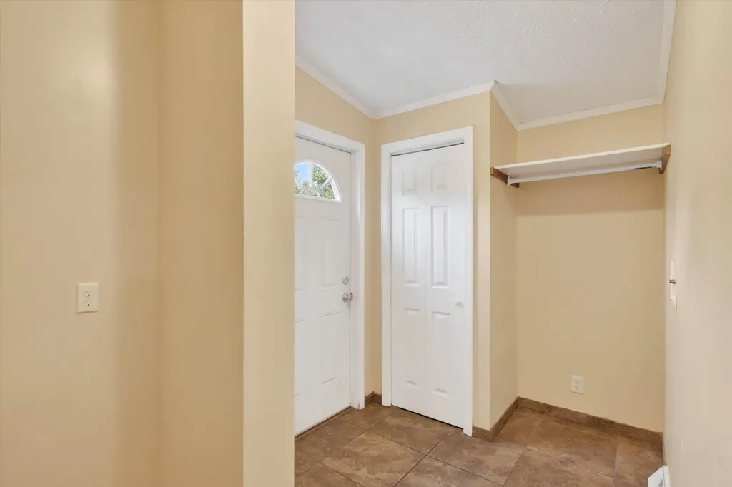 1809 Sunnyside Drive Kalamazoo Charter Township MI 49048