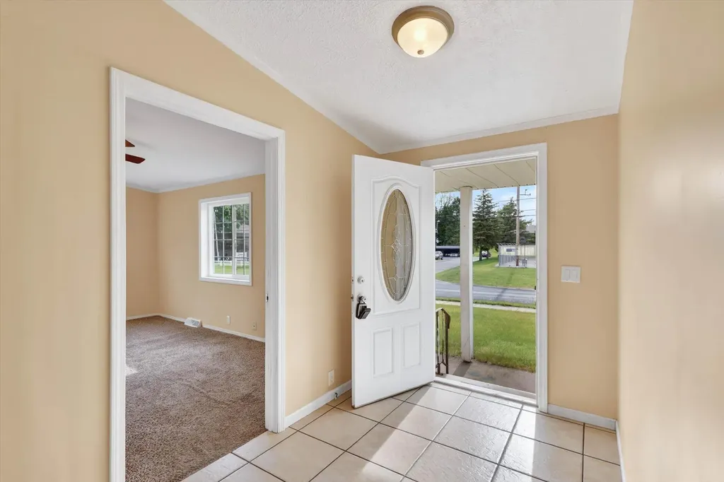 1809 Sunnyside Drive Kalamazoo Charter Township MI 49048