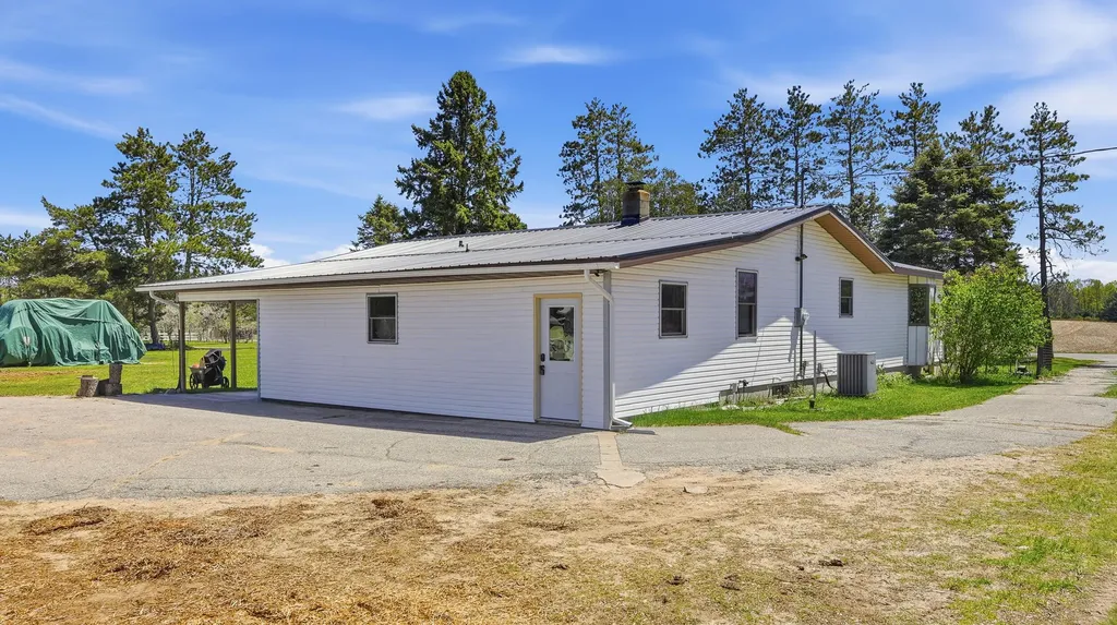 12686 Buchanan Road Austin Township MI 49346