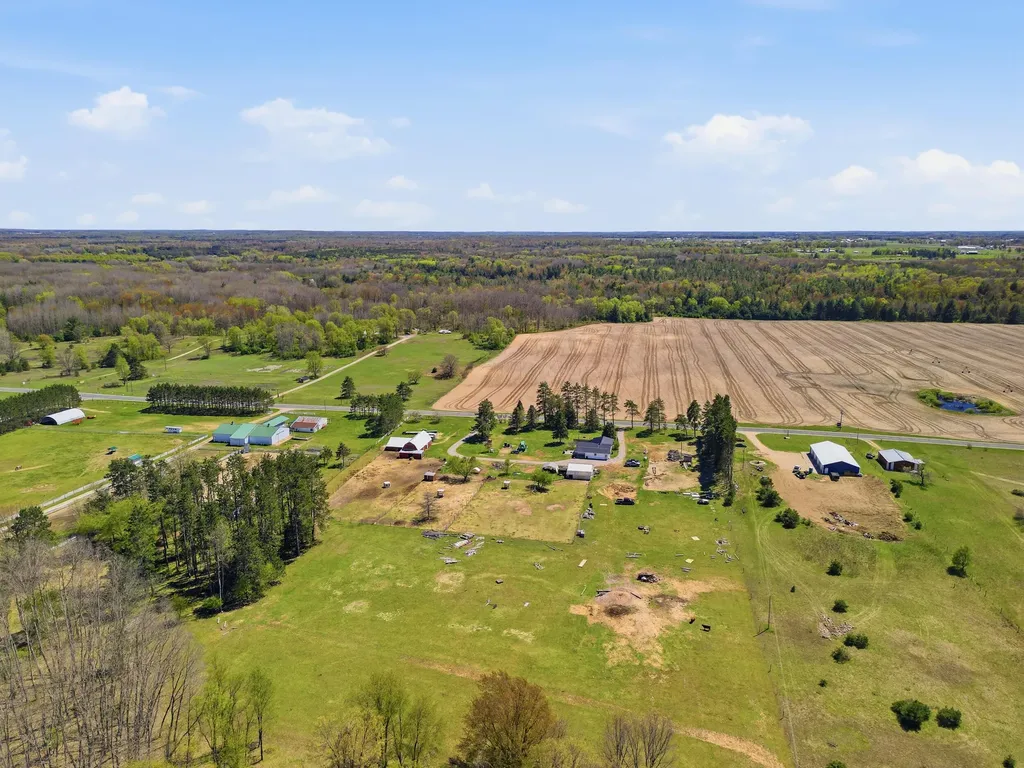 12686 Buchanan Road Austin Township MI 49346
