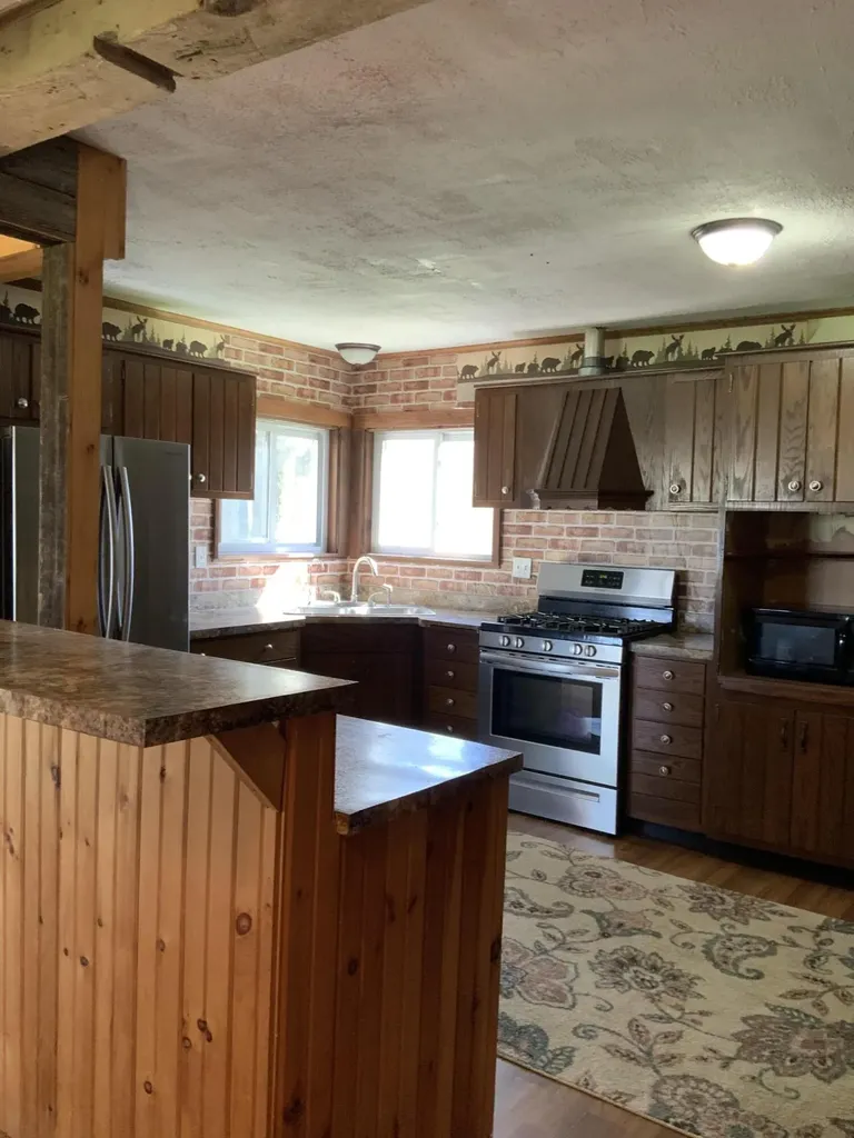 16658 140th Avenue Rose Lake Township MI 49655
