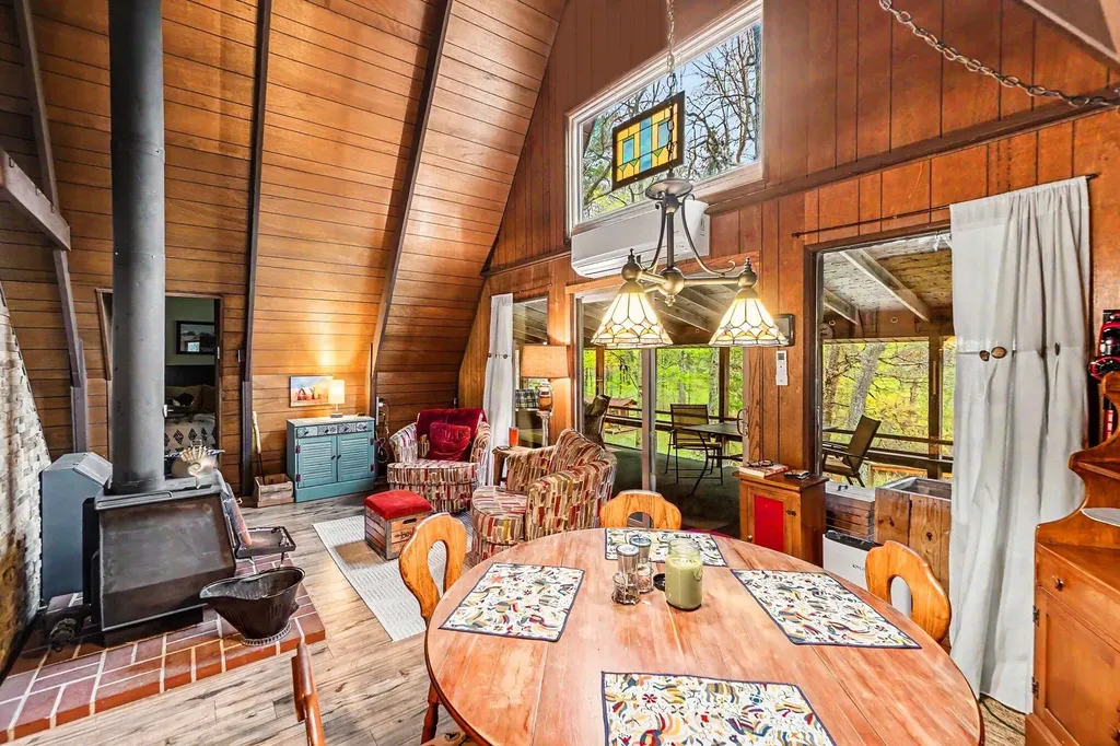 23849 Atikwa Trail Reynolds Township MI 49329
