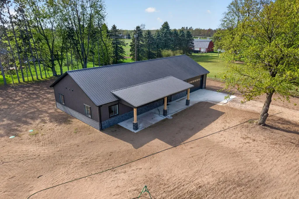 3027 100th Avenue Hinton Township MI 48850