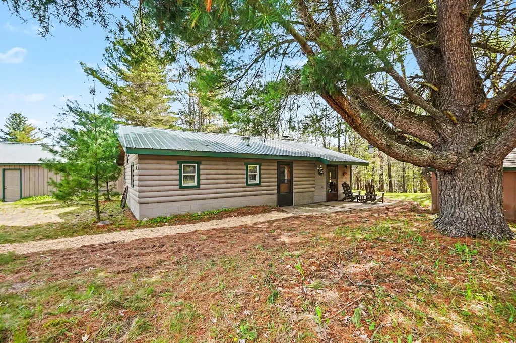 11435 Woodland Drive Evart Township MI 49631