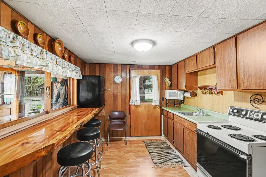 11435 Woodland Drive Evart Township MI 49631