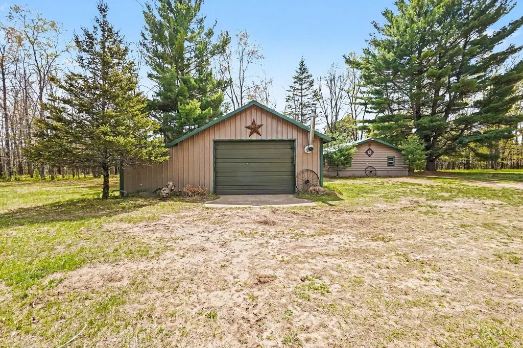 11435 Woodland Drive Evart Township MI 49631