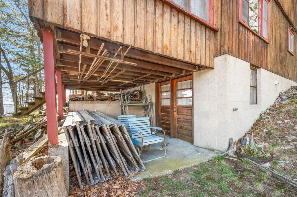 5717 W Pleasant Hill Road Hamlin Township MI 49411