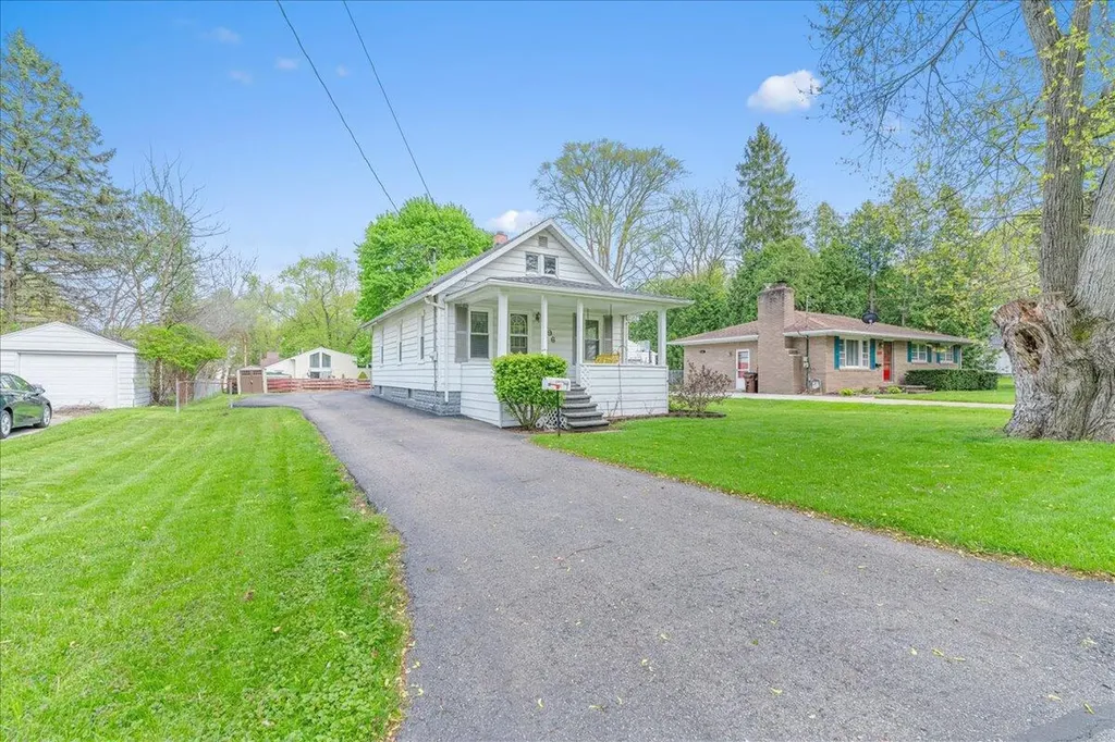 1896 Chestnut Street Delhi Charter Township MI 48842