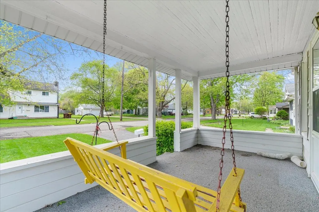 1896 Chestnut Street Delhi Charter Township MI 48842