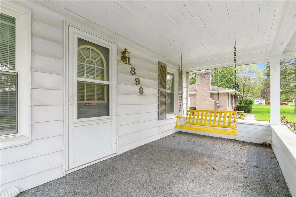 1896 Chestnut Street Delhi Charter Township MI 48842