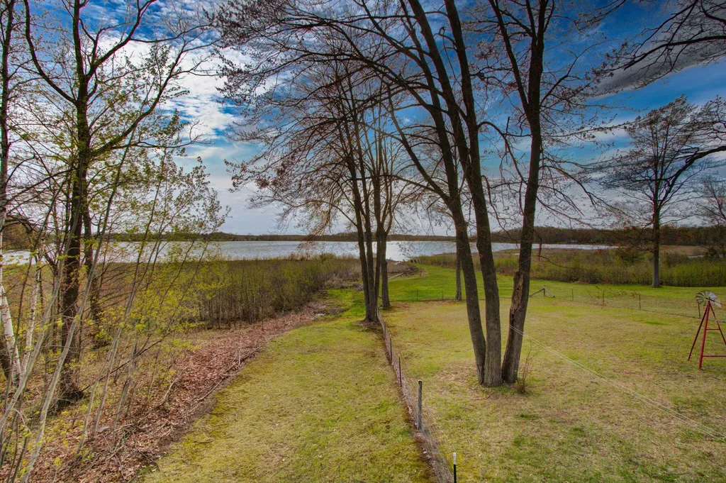 17185 Sandy Lane Sheridan Township MI 49305