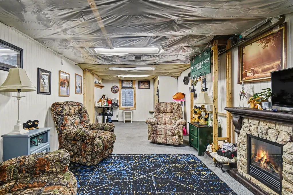3329 Hubal Avenue SW Wyoming City MI 49519