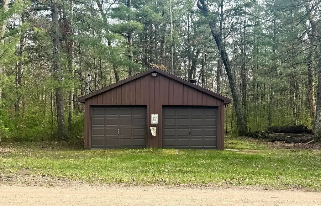 11272 S L Lakes Bridge Street Pleasant Plains Township MI 49304