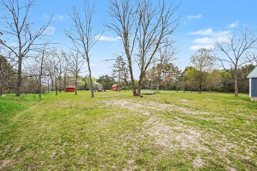 18680 220th Avenue Green Charter Township MI 49307