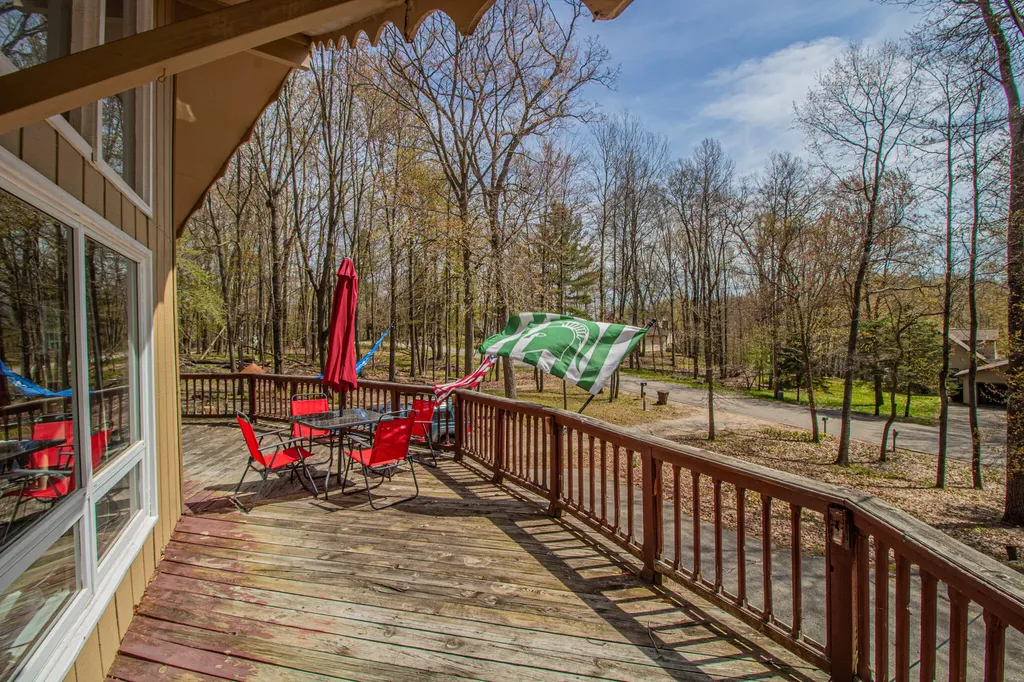 9530 Golf Port Drive Morton Township MI 49346
