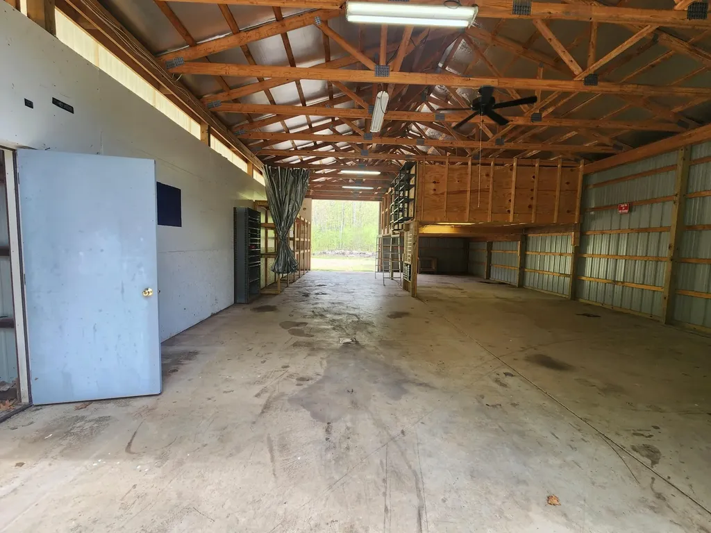 4650 Gambling Trail Hamilton Township MI 48625