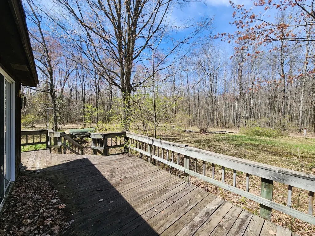 4650 Gambling Trail Hamilton Township MI 48625