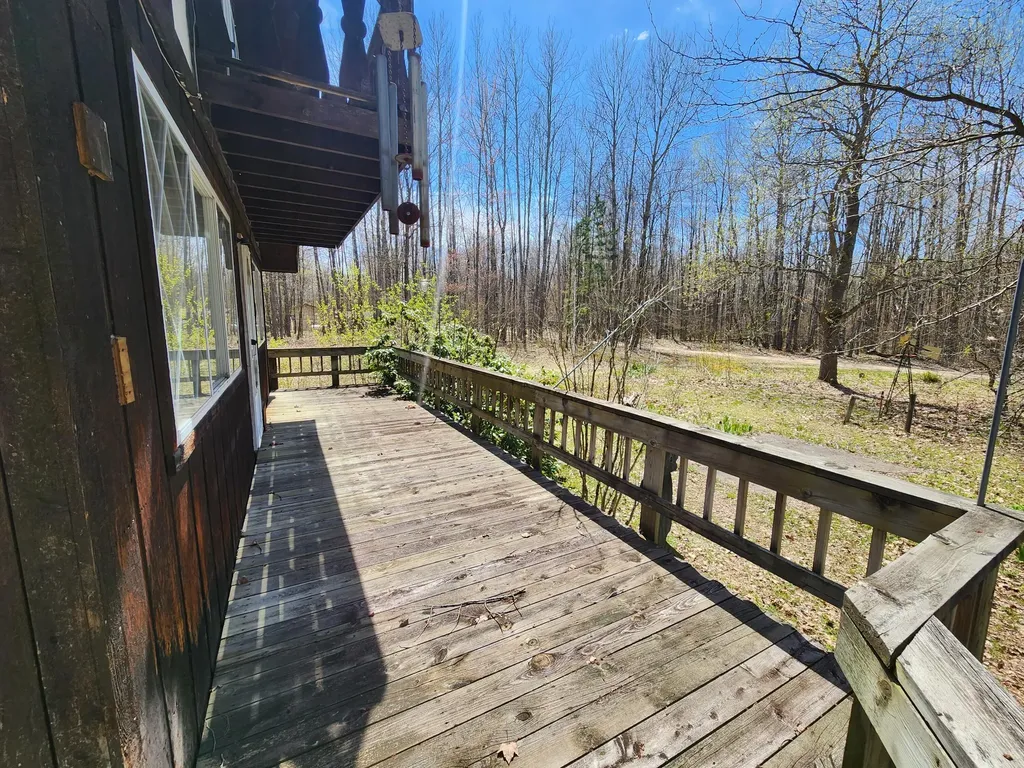 4650 Gambling Trail Hamilton Township MI 48625
