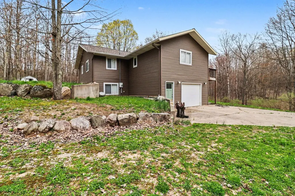 7415 E Anthony Road Logan Township MI 49402
