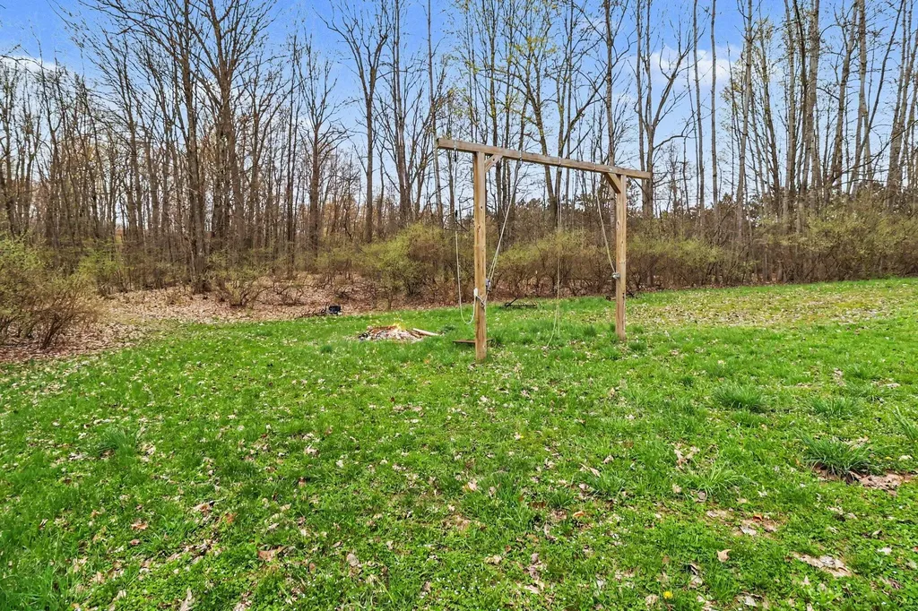 7415 E Anthony Road Logan Township MI 49402