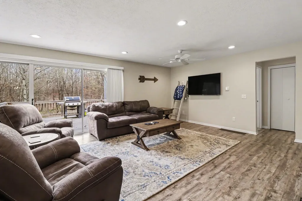 7415 E Anthony Road Logan Township MI 49402