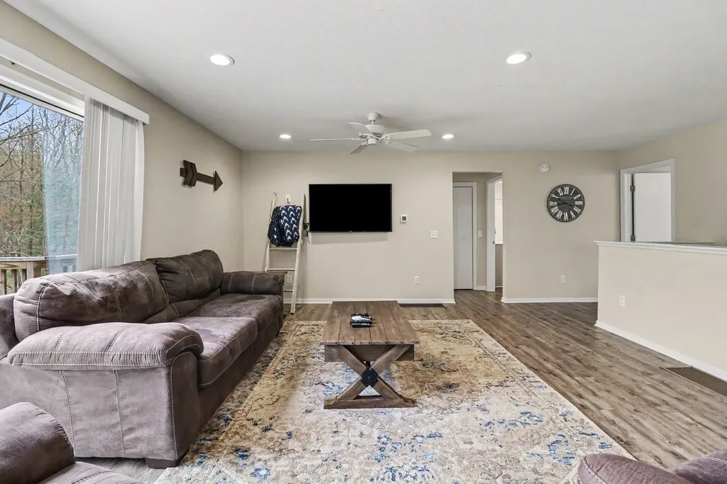 7415 E Anthony Road Logan Township MI 49402