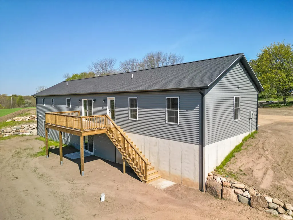 2346 W 112th Street Ashland Township MI 49327