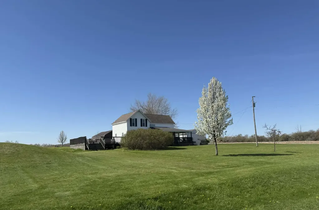 8377 Truman Road Chippewa Township MI 49631