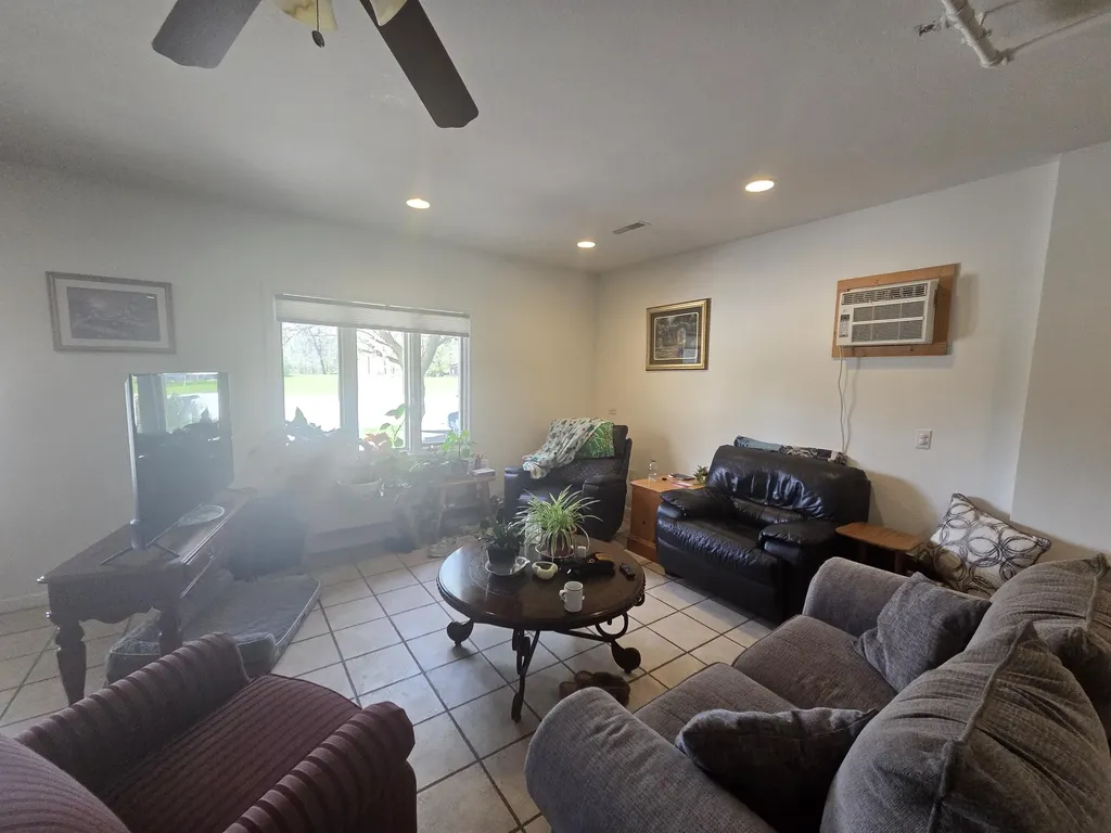 6065 Howard City Edmore Road Richland Township MI 48891