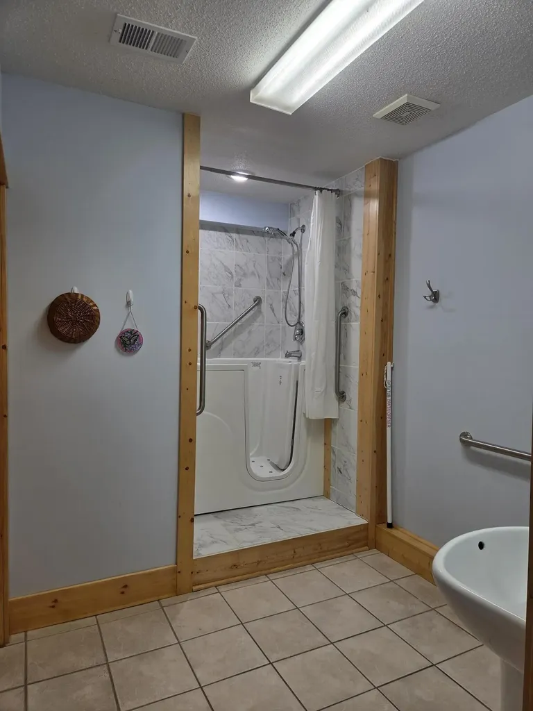 6065 Howard City Edmore Road Richland Township MI 48891