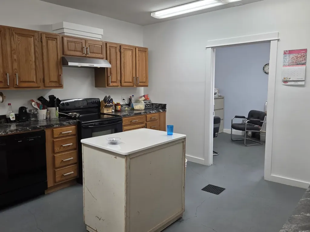 6065 Howard City Edmore Road Richland Township MI 48891