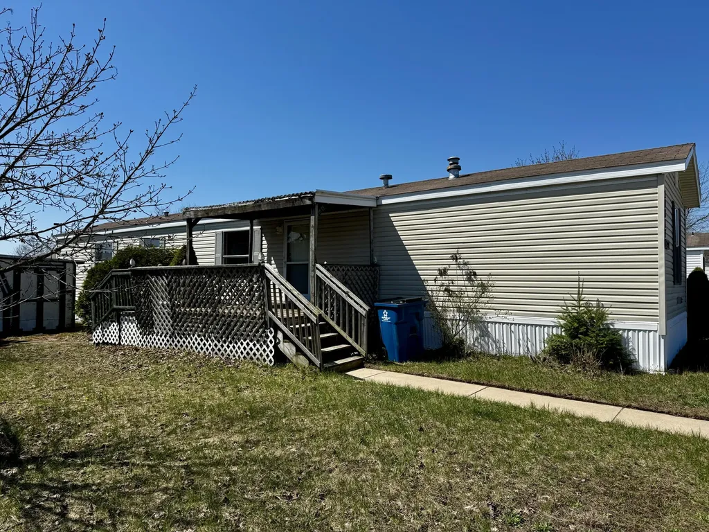 20813 Grandville Road Green Charter Township MI 49307