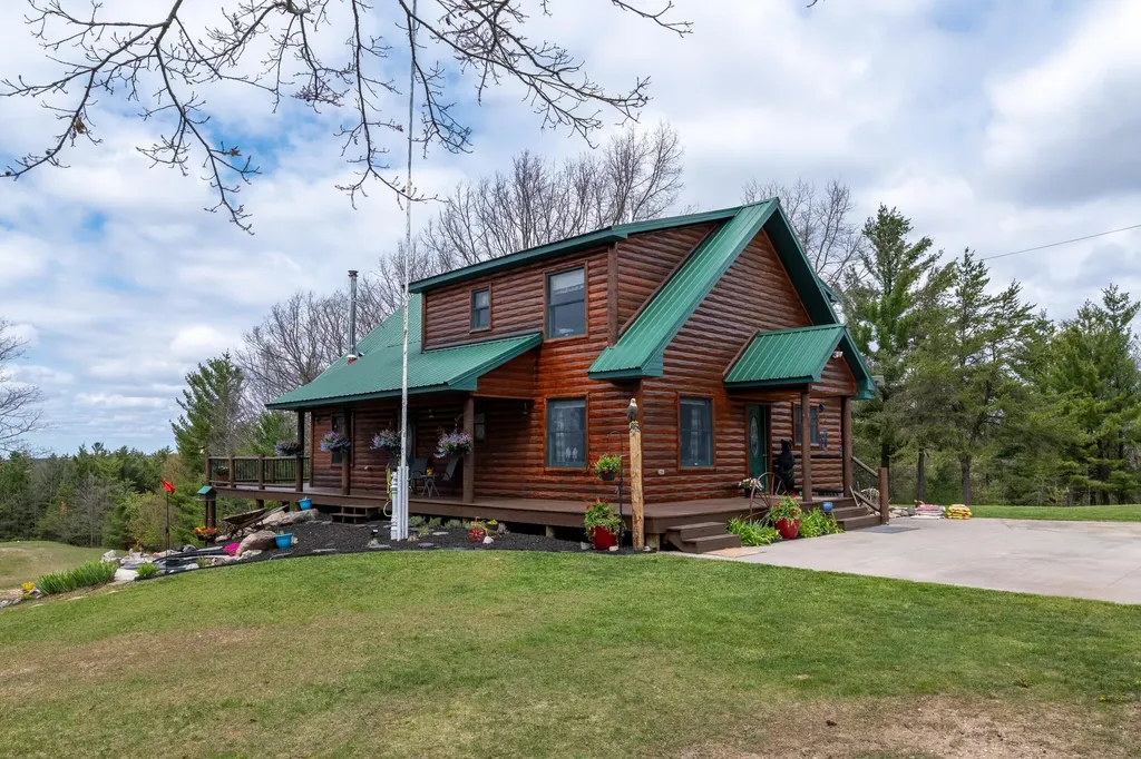 9236 E Old M 63 Ellsworth Township MI 49656