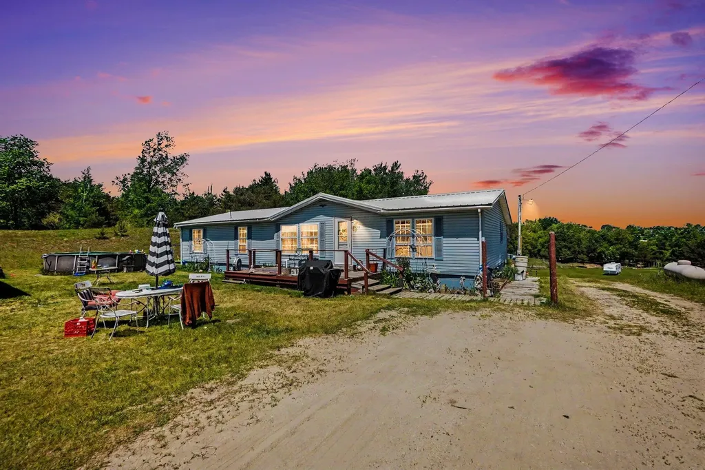 22092 3 Mile Road Richmond Township MI 49677