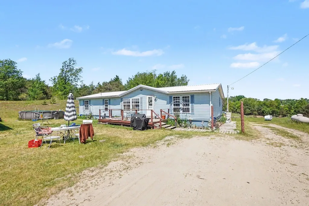 22092 3 Mile Road Richmond Township MI 49677