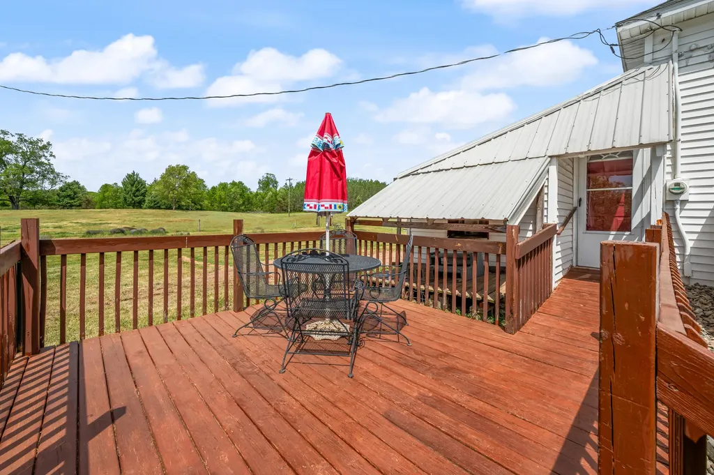 5304 W 48 Road Henderson Township MI 49601