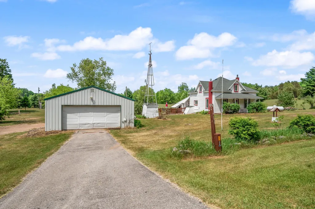 5304 W 48 Road Henderson Township MI 49601