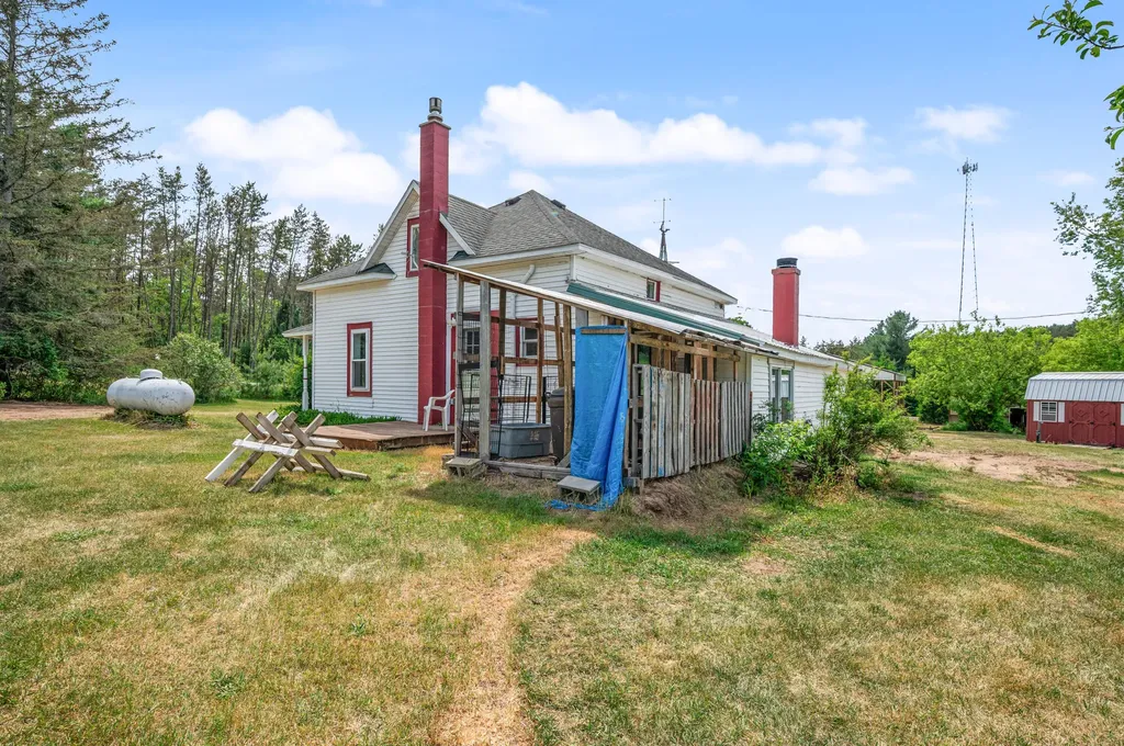 5304 W 48 Road Henderson Township MI 49601