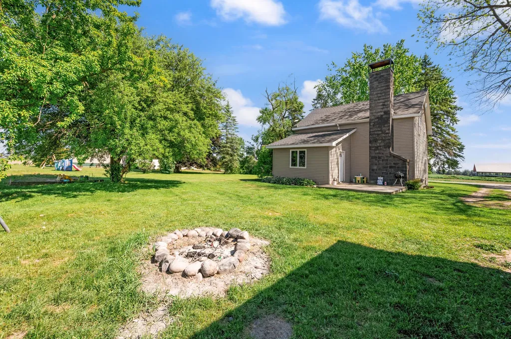 2079 E Stoney Corners Road Clam Union Township MI 49657