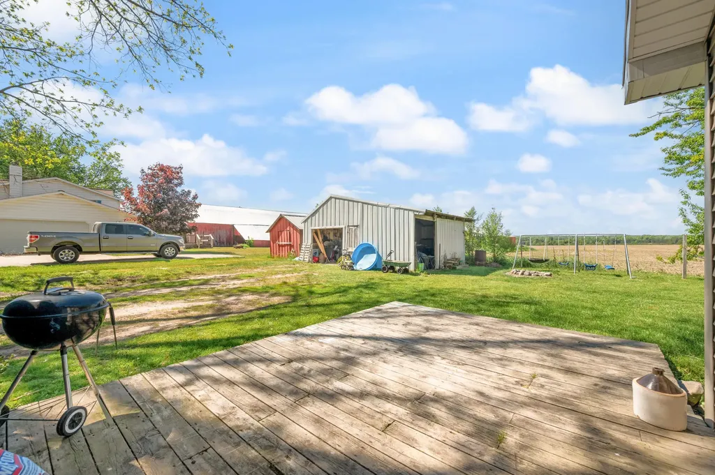 2079 E Stoney Corners Road Clam Union Township MI 49657
